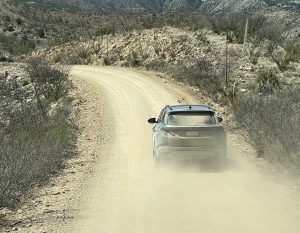 2022 Hyundai Tucson Hybrid rear climbing